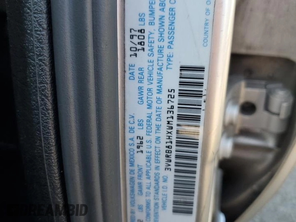 1998 Volkswagen Jetta z VIN 3VWRB81HXWM136725, wystawiony jako Copart lot #71419064 z przebiegiem 160 685 mil mil oraz Szkoda całkowita • Salvage title. Historia ofert i sprzedaży dostępna na DreamBid. Obrazek 12.