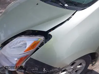 2008 Toyota Prius z VIN JTDKB20U583369271, wystawiony jako IAAI lot #42320984 z przebiegiem 333 846 mil mil oraz . Historia ofert i sprzedaży dostępna na DreamBid. Obrazek 12.