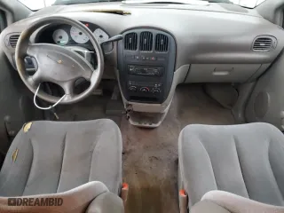 2002 Chrysler Voyager with VIN 1C4GJ25B92B529469, listed as a Copart auction lot 82882474 with 154,497 mi miles and Salvage Title. Bid and sale history available at carsss.com. Image 8.