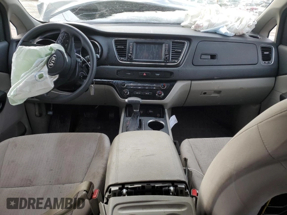 2020 Kia Sedona LX with VIN KNDMB5C11L6633749, listed as a Copart auction lot 82845404 with 105,964 mi miles and Salvage Title. Bid and sale history available at carsss.com. Image 8.