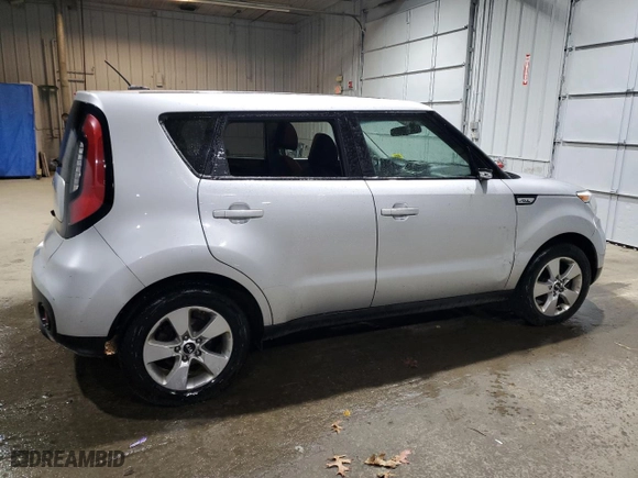 2019 Kia Soul with VIN KNDJN2A2XK7688293, listed as a Copart auction lot 81468514 with 123,427 mi miles and Salvage Title. Bid and sale history available at carsss.com. Image 3.