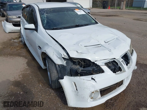 2009 Pontiac G8 with VIN 6G2ER57729L153123, listed as a IAAI auction lot 42046031 with 100,419 mi miles. Bid and sale history available at carsss.com. Image 6.