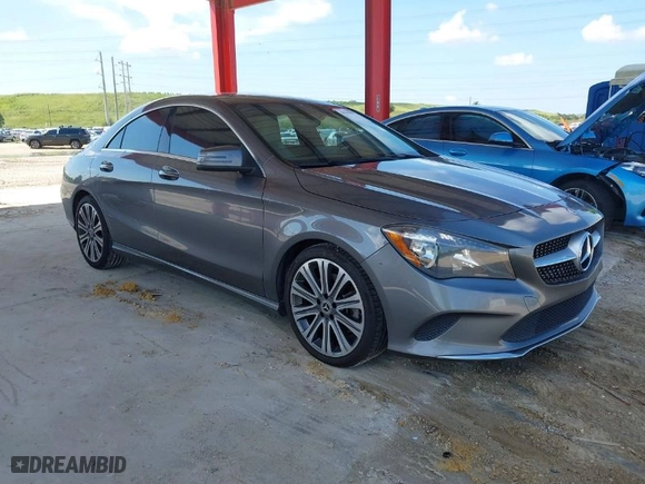 2019 Mercedes-Benz CLA with VIN WDDSJ4EB6KN698830, listed as a IAAI auction lot 40446857 with 173,189 mi miles. Bid and sale history available at carsss.com. Image 1.