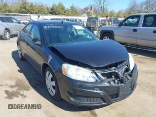 2010 Pontiac G6 1SB z VIN 1G2ZA5EB0A4138762, wystawiony jako IAAI lot #41768838 z przebiegiem 79 015 mil mil oraz . Historia ofert i sprzedaży dostępna na DreamBid. Obrazek 1.