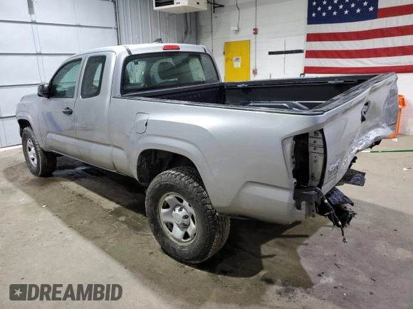 2018 Toyota Tacoma SR z VIN 5TFSX5EN7JX063465, wystawiony jako Copart lot #51912445 z przebiegiem 65 598 mil mil oraz Szkoda całkowita • Salvage title. Historia ofert i sprzedaży dostępna na DreamBid. Obrazek 2.