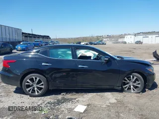 2018 Nissan Maxima SV with VIN 1N4AA6AP1JC366118, listed as a IAAI auction lot 42000358 with Not Provided miles and . Bid and sale history available at DreamBid. Image 12.