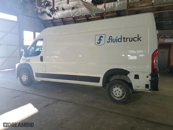 2022 Ram ProMaster Cargo Van with VIN 3C6LRVDG5NE113777, listed as a Copart auction lot 37494364 with 18,545 mi miles and Clean Title. Bid and sale history available at carsss.com. Image 2.