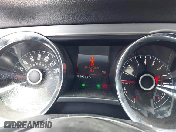 2014 Ford Mustang V6 with VIN 1ZVBP8EM2E5213487, listed as a IAAI auction lot 42183116 with 123,954 mi miles and . Bid and sale history available at DreamBid. Image 7.