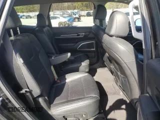2023 Kia Telluride S with VIN 5XYP6DGC5PG354220, listed as a Copart auction lot 49567635 with 25,571 mi miles and Salvage Title. Bid and sale history available at DreamBid. Image 11.
