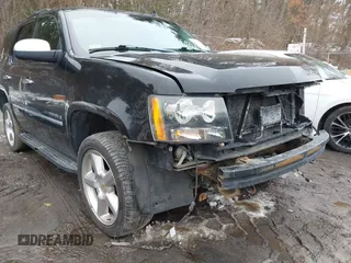2009 Chevrolet Tahoe LTZ с VIN 1GNFK33039R148306, выставлен на аукционе IAAI как лот 41599449 с пробегом 178 607 миль миль и . История ставок и продаж доступна на DreamBid. Изображение 18.