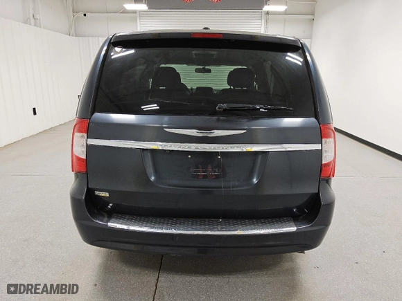 2014 Chrysler Town & Country Touring with VIN 2C4RC1BGXER394862, listed as a Copart auction lot 51532375 with 177,712 mi miles and Clean Title. Bid and sale history available at carsss.com. Image 6.