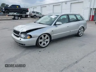 2000 Audi A4 с VIN WAUKH68D8YA046223, выставлен на аукционе IAAI как лот 41258422 с пробегом 287 598 миль миль и . История ставок и продаж доступна на DreamBid. Изображение 2.