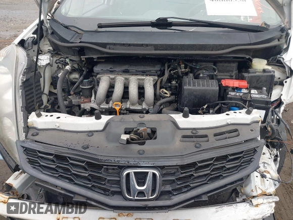 2012 Honda Fit Sport with VIN JHMGE8H52CC018984, listed as a IAAI auction lot 40880358 with 111,614 mi miles. Bid and sale history available at carsss.com. Image 10.
