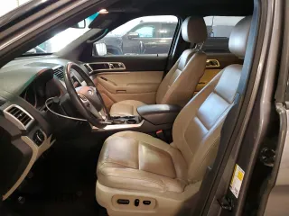 2014 Ford Explorer XLT with VIN 1FM5K7D81EGC28771, listed as a Copart auction lot 60571955 with 92,647 mi miles and Salvage title. Bid and sale history available at DreamBid. Image 7.