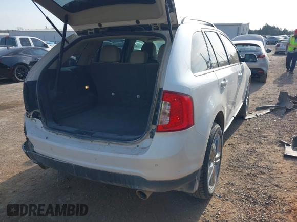 2013 Ford Edge Limited with VIN 2FMDK3KC4DBC37529, listed as a IAAI auction lot 41895009 with 122,041 mi miles. Bid and sale history available at carsss.com. Image 4.