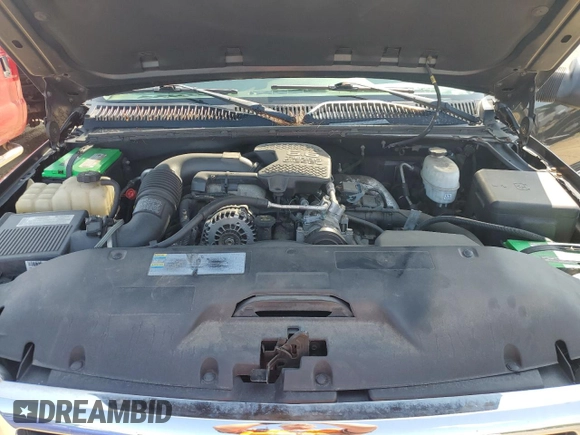 2005 GMC Sierra 2500HD SLT with VIN 1GTHK292X5E141116, listed as a Copart auction lot 61093415 with 160,630 mi miles and Salvage title. Bid and sale history available at DreamBid. Image 11.