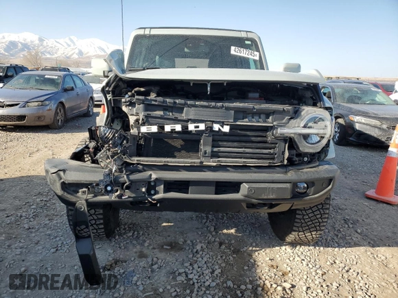 2021 Ford Bronco with VIN 1FMDE5DH6MLB02483, listed as a Copart auction lot 42617245 with 20,306 mi miles and Salvage title. Bid and sale history available at DreamBid. Image 5.