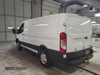 2020 Ford Transit Cargo с VIN 1FTBR2YG2LKA35840, выставлен на аукционе IAAI как лот 42575778 с пробегом 190 131 миль миль и . История ставок и продаж доступна на DreamBid. Изображение 15.