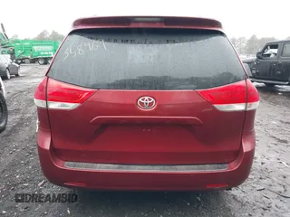2014 Toyota Sienna XLE with VIN 5TDYK3DC0ES510579, listed as a IAAI auction lot 41470424 with 304,620 mi miles and . Bid and sale history available at DreamBid. Image 16.
