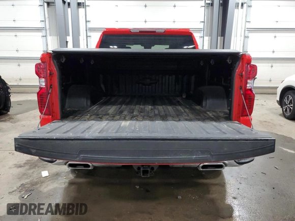 2022 Chevrolet Silverado 1500 LT with VIN 1GCUDDED9NZ609521, listed as a Copart auction lot 46601145 with 39,477 mi miles and Non Repairable. Bid and sale history available at DreamBid. Image 6.