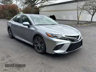 2019 Toyota Camry Hybrid LE z VIN 4T1B21HK5KU011372, wystawiony jako Copart lot #51999345 z przebiegiem 28 761 mil mil oraz Szkoda całkowita • Salvage title. Historia ofert i sprzedaży dostępna na DreamBid. Obrazek 1.