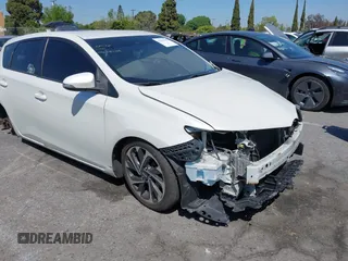 2016 Scion iM z VIN JTNKARJE4GJ517211, wystawiony jako IAAI lot #41991385 z przebiegiem 133 763 mil mil oraz . Historia ofert i sprzedaży dostępna na DreamBid. Obrazek 1.