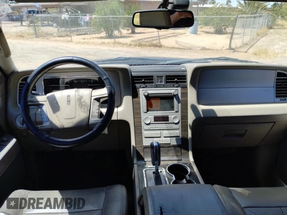 2009 Lincoln Navigator with VIN 5LMFU28589EJ01841, listed as a Copart auction lot 54576035 with 237,687 mi miles and Clean title. Bid and sale history available at DreamBid. Image 9.