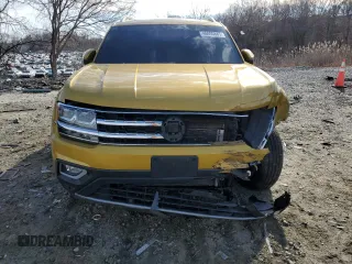 2018 Volkswagen Atlas 3.6L V6 SEL with VIN 1V2MR2CA0JC532919, listed as a Copart auction lot 46690885 with 90,197 mi miles and Salvage Title. Bid and sale history available at carsss.com. Image 5.