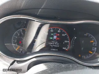 2015 Jeep Grand Cherokee Limited with VIN 1C4RJFBG0FC820717, listed as a IAAI auction lot 41781708 with 137,652 mi miles. Bid and sale history available at carsss.com. Image 7.