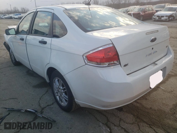2009 Ford Focus SE with VIN 1FAHP35N49W221900, listed as a Copart auction lot 32574812 with Not Provided miles and Non Repairable. Bid and sale history available at carsss.com. Image 3.