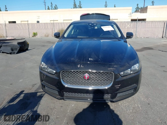 2018 Jaguar XE 25t Premium with VIN SAJAD4FX9JCP29457, listed as a IAAI auction lot 41255109 with 38,419 mi miles. Bid and sale history available at carsss.com. Image 12.