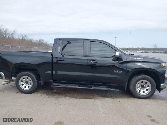 2019 Chevrolet Silverado 1500 LT with VIN 3GCPWCEDXKG114113, listed as a IAAI auction lot 41567949 with 201,043 mi miles. Bid and sale history available at carsss.com. Image 13.