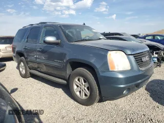 2008 GMC Yukon SLE w/3SB with VIN 1GKFK13038J229319, listed as a Copart auction lot 70972564 with 159,616 mi miles and Salvage Title. Bid and sale history available at carsss.com. Image 4.