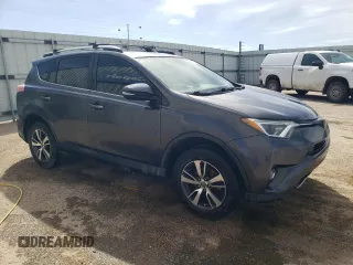 2018 Toyota RAV4 XLE with VIN JTMWFREV4JJ152666, listed as a Copart auction lot 49846085 with 73,423 mi miles and Clean Title. Bid and sale history available at carsss.com. Image 4.