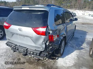 2016 Toyota Sienna Ltd with VIN 5TDDK3DC6GS133774, listed as a IAAI auction lot 41580518 with 247,193 mi miles. Bid and sale history available at carsss.com. Image 4.