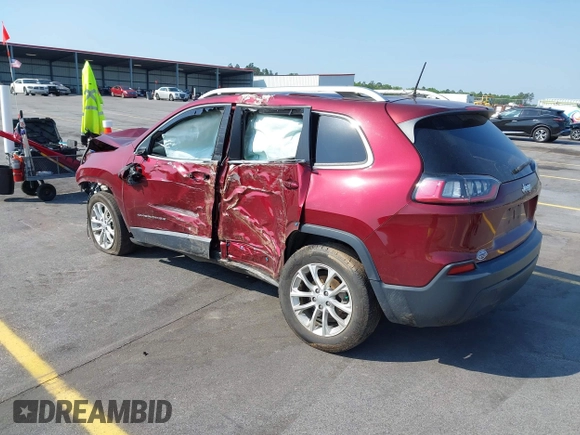 2019 Jeep Cherokee Latitude with VIN 1C4PJLCB4KD358305, listed as a IAAI auction lot 41990957 with 121,024 mi miles. Bid and sale history available at carsss.com. Image 3.