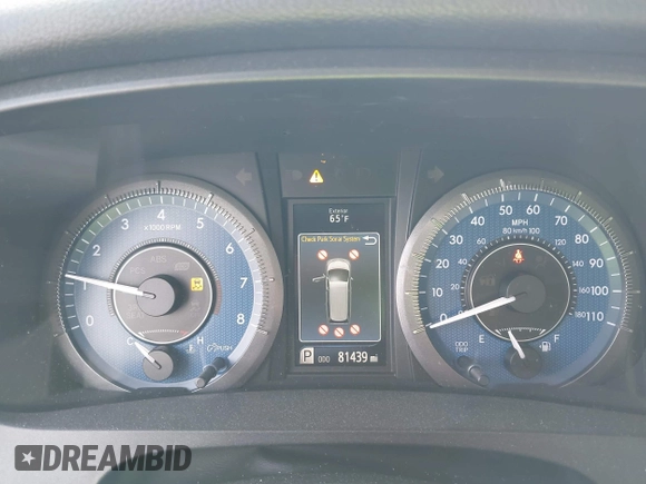 2017 Toyota Sienna XLE Auto Access Seat with VIN 5TDYZ3DC5HS826348, listed as a IAAI auction lot 42083865 with 81,439 mi miles and . Bid and sale history available at DreamBid. Image 16.