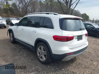 2022 Mercedes-Benz GLB with VIN W1N4M4HB5NW182536, listed as a IAAI auction lot 41885016 with 23,396 mi miles. Bid and sale history available at carsss.com. Image 3.