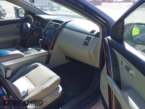 2008 Mazda CX-9 Sport with VIN JM3TB28A580151791, listed as a IAAI auction lot 41740192 with 171,058 mi miles and . Bid and sale history available at DreamBid. Image 5.