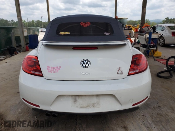 2016 Volkswagen Beetle Denim с VIN 3VW507AT7GM814044, выставлен на аукционе Copart как лот 59352315 с пробегом Не указан миль и Списание • Salvage title. История ставок и продаж доступна на DreamBid. Изображение 6.