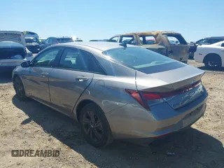 2022 Hyundai Elantra SEL with VIN KMHLM4AGXNU283362, listed as a IAAI auction lot 41981190 with 23,575 mi miles and . Bid and sale history available at DreamBid. Image 3.