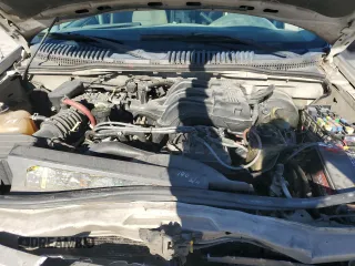 2004 Ford Explorer XLS z VIN 1FMZU62K34UB36548, wystawiony jako Copart lot #88859535 z przebiegiem 262 377 mil mil oraz Szkoda całkowita • Salvage title. Historia ofert i sprzedaży dostępna na DreamBid. Obrazek 12.
