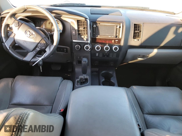 2018 Toyota Sequoia SR5 with VIN 5TDBY5G19JS159062, listed as a Copart auction lot 88818325 with 60,623 mi miles and Salvage Title. Bid and sale history available at carsss.com. Image 8.