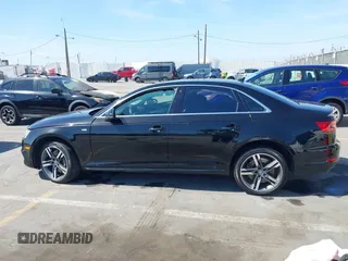 2017 Audi A4 Premium Plus z VIN WAUENAF44HN001610, wystawiony jako IAAI lot #42094307 z przebiegiem 87 480 mil mil oraz . Historia ofert i sprzedaży dostępna na DreamBid. Obrazek 13.