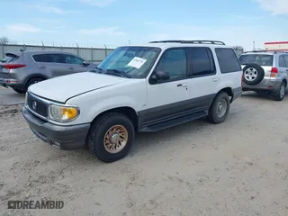 2000 Mercury Mountaineer with VIN 4M2ZU66P9YUJ19036, listed as a IAAI auction lot 41663230 with 159,635 mi miles. Bid and sale history available at carsss.com. Image 2.