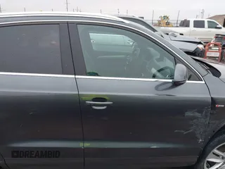 2018 Audi Q3 Premium Plus with VIN WA1JCCFS4JR001486, listed as a IAAI auction lot 41542514 with 70,112 mi miles. Bid and sale history available at carsss.com. Image 13.