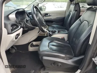 2020 Chrysler Pacifica Touring L with VIN 2C4RC1BG1LR284506, listed as a Copart auction lot 51513115 with 86,965 mi miles and Salvage title. Bid and sale history available at DreamBid. Image 7.
