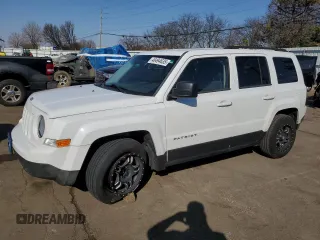 2015 Jeep Patriot Sport z VIN 1C4NJPBA9FD284361, wystawiony jako Copart lot #48494635 z przebiegiem 174 207 mil mil oraz Szkoda całkowita • Salvage title. Historia ofert i sprzedaży dostępna na DreamBid. Obrazek 1.
