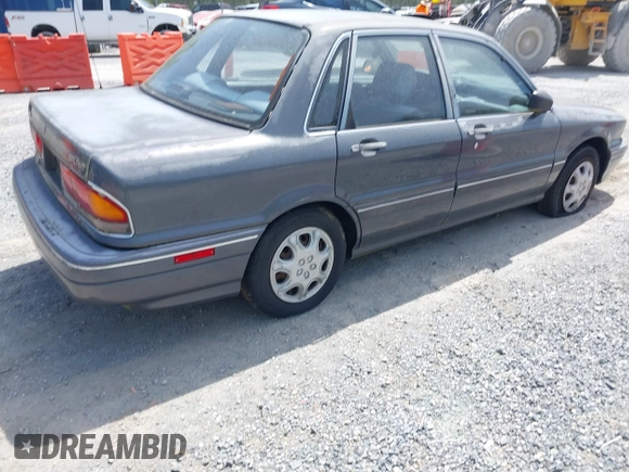 1993 Mitsubishi Galant with VIN JA3CH46D6PZ016182, listed as a IAAI auction lot 42102555 with 159,985 mi miles and . Bid and sale history available at DreamBid. Image 4.