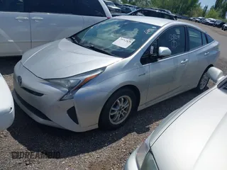 2018 Toyota Prius Two with VIN JTDKBRFU3J3068097, listed as a IAAI auction lot 42178684 with 335,391 mi miles and . Bid and sale history available at DreamBid. Image 17.